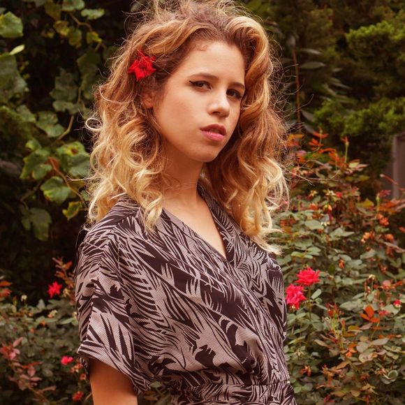 Meet your Posher, Laura - Picture 1 of 1